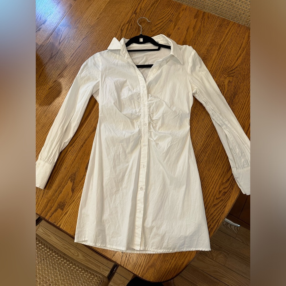 Boutique white button down long sleeved mini dress